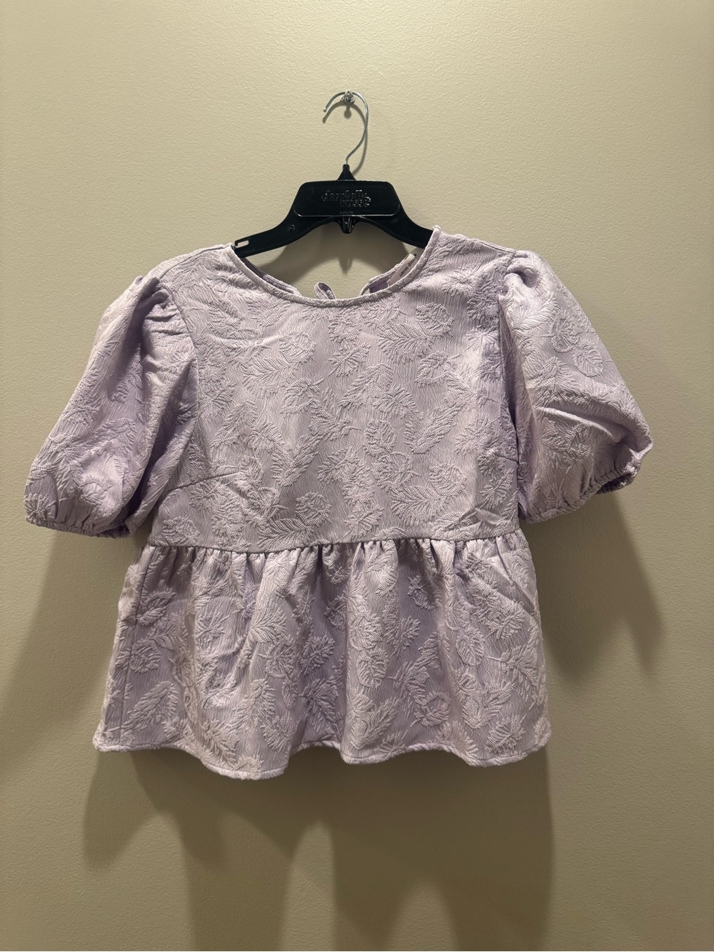 Lilac Textured Peplum Puff Sleeve Top